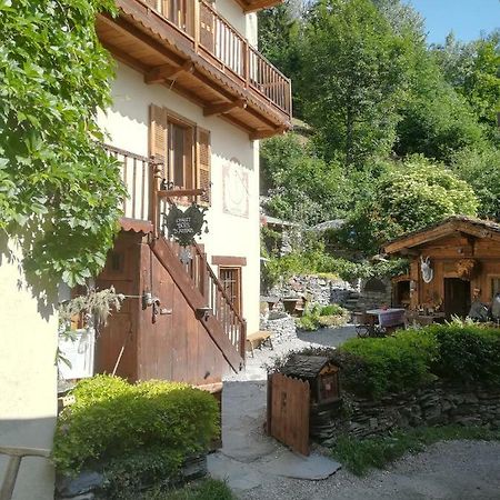 Bed and Breakfast Chalet Bois D'Antan Сент-Фуа-Тарентез Экстерьер фото